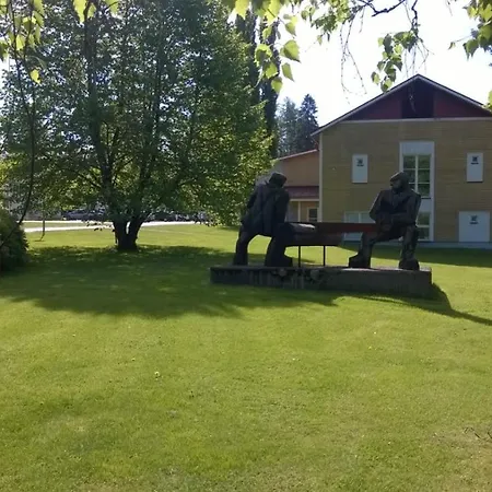 Sedu Tuomarniemi Hotell *